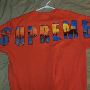 Supreme Crash T